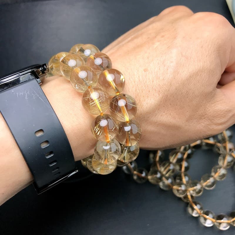 パワーストーンブレスレット 輝きの天然石・金運ブレスレット